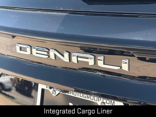 Ebony Twilight Metallic 2026 GMC Acadia Denali