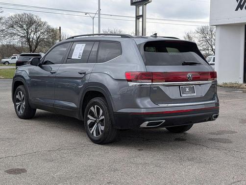 2024 Volkswagen Atlas 2.0T SE