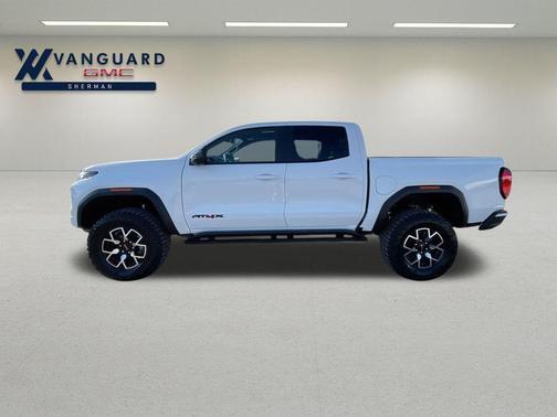 2025 GMC Canyon AT4