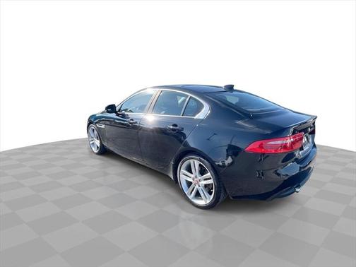 2018 Jaguar XE 35t Premium