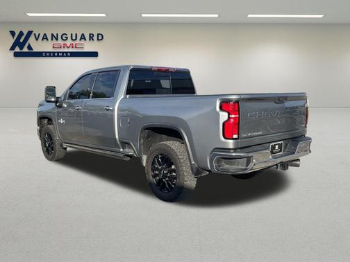 2025 Chevrolet Silverado 2500 LTZ
