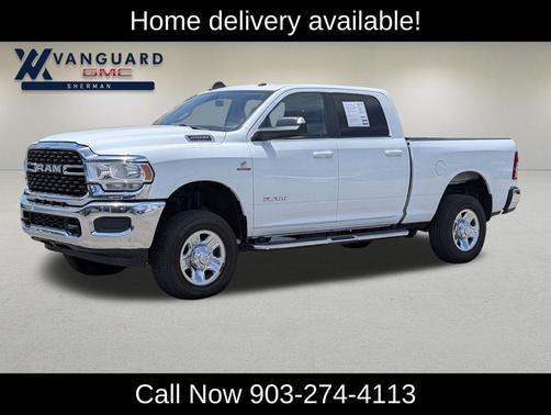 Bright White Clearcoat 2022 RAM 2500 Big Horn Crew Cab 4x4 6'4' Box