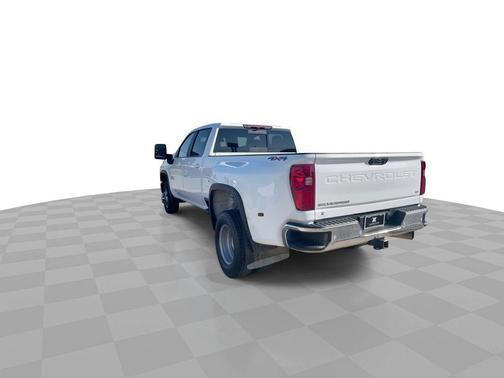 2025 Chevrolet Silverado 3500 LT