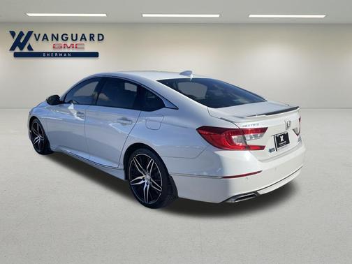 2021 Honda Accord Touring 2.0T