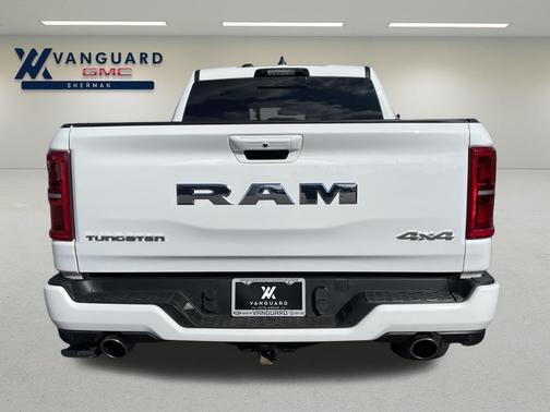 2025 RAM 1500 ST