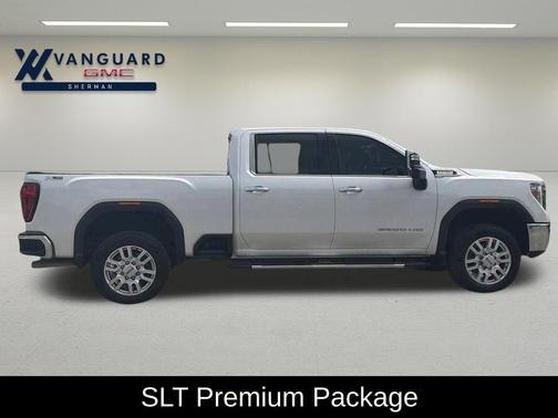 White Frost Tricoat 2023 GMC Sierra 2500 SLT