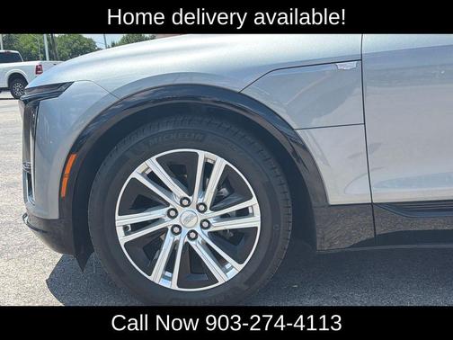 Argent Silver Metallic 2024 Cadillac LYRIQ Tech
