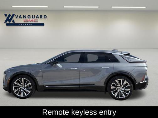 2023 Cadillac LYRIQ Luxury