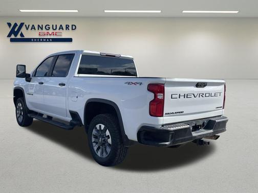 2021 Chevrolet Silverado 2500 Custom