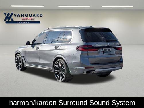 Skyscraper Grey Metallic 2023 BMW X7 xDrive40i