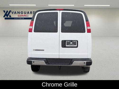 Summit White 2025 Chevrolet Express 3500 RWD 3500 Extended Wheelbase LT