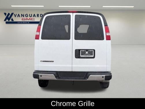 Summit White 2025 Chevrolet Express 3500 RWD 3500 Extended Wheelbase LT