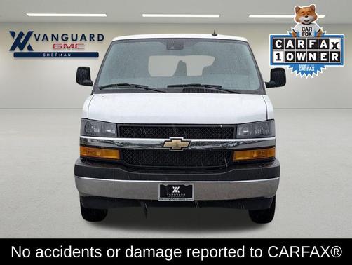 Summit White 2025 Chevrolet Express 3500 RWD 3500 Extended Wheelbase LT