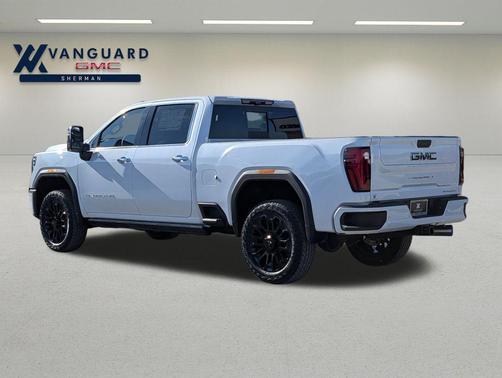 Glacier White Tricoat 2026 GMC Sierra 2500 Denali Ultimate