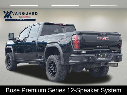 Onyx Black 2024 GMC Sierra 2500 AT4X