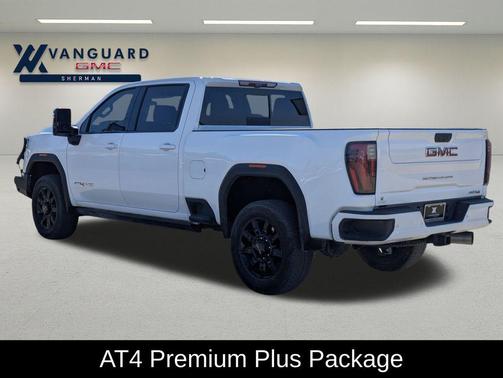 2024 GMC Sierra 2500 AT4