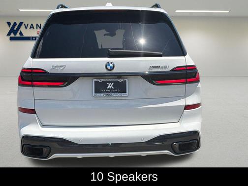 Alpine White 2024 BMW X7 xDrive40i