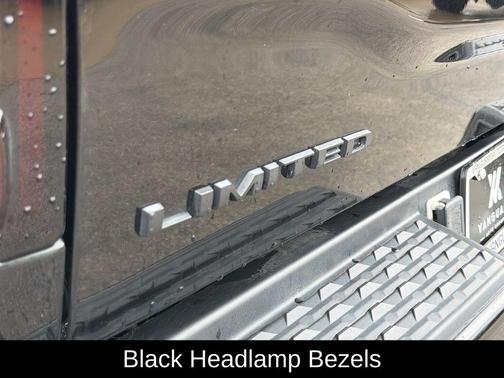 Diamond Black Crystal Pearlcoat 2023 RAM 2500 Limited Mega Cab 4x4 6'4' Box