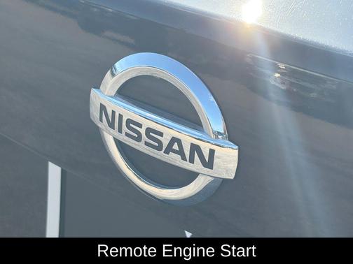 Super Black 2023 Nissan Sentra SV