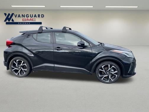 2021 Toyota C-HR XLE