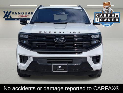Star White Metallic Tri-Coat 2025 Ford Expedition Platinum