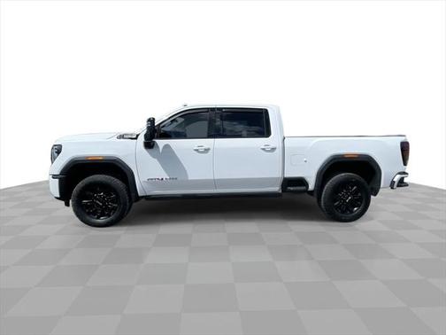 2024 GMC Sierra 2500 AT4