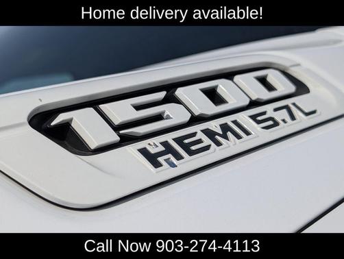 Bright White Clearcoat 2020 RAM 1500 Laramie