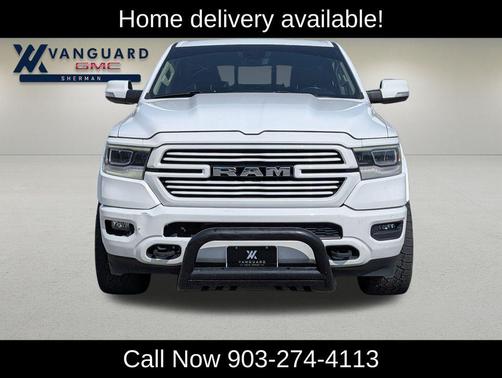 Bright White Clearcoat 2020 RAM 1500 Laramie