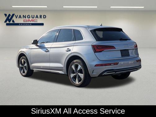 Florett Silver Metallic 2022 Audi Q5 40 Premium Plus