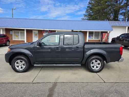 2012 Nissan Frontier SV