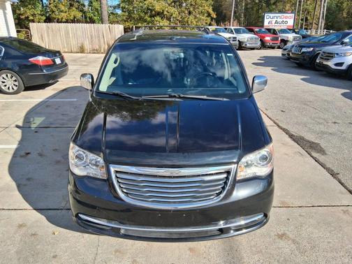 2011 Chrysler Town & Country Limited