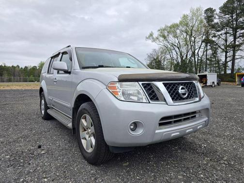 2012 Nissan Pathfinder SV