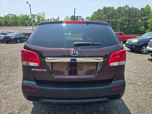 2011 Kia Sorento LX