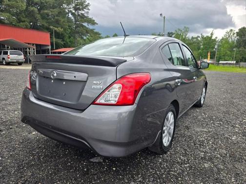 2018 Nissan Versa 1.6 SV
