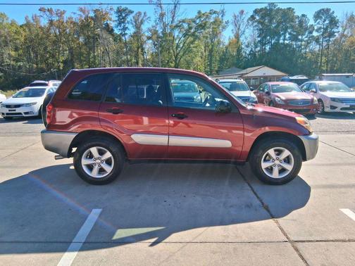 2005 Toyota RAV4 Base