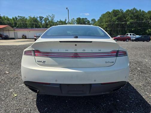 2013 Lincoln MKZ Base