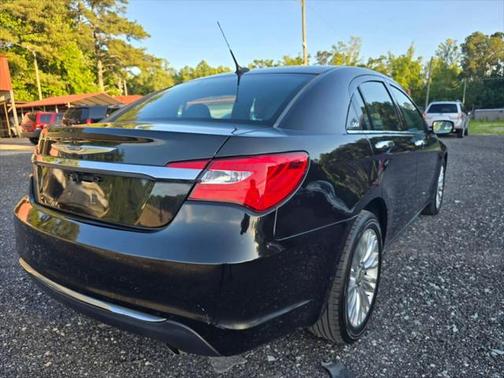 2011 Chrysler 200 Limited