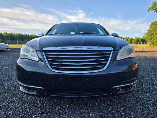 2011 Chrysler 200 Limited