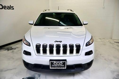2017 Jeep Cherokee Sport