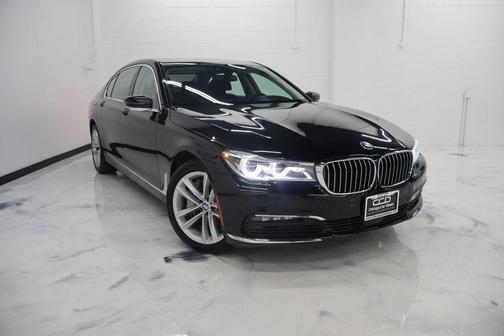 2016 BMW 750 i xDrive