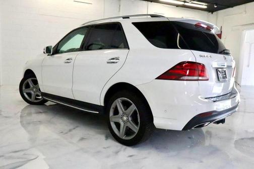 2016 Mercedes-Benz GLE-Class GLE 400 4MATIC