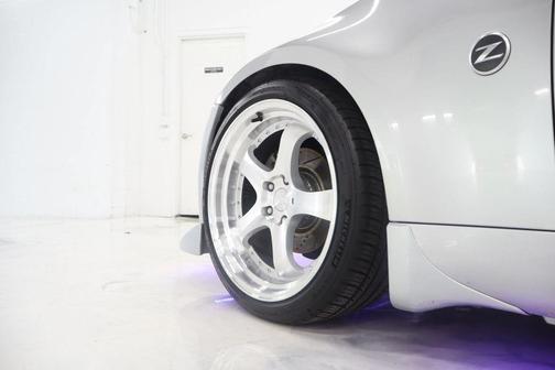 Silver 2003 Nissan 350Z Touring