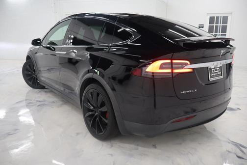 Black 2018 Tesla Model X P100D