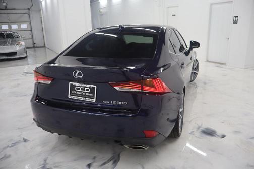 2018 Lexus IS 300 Base