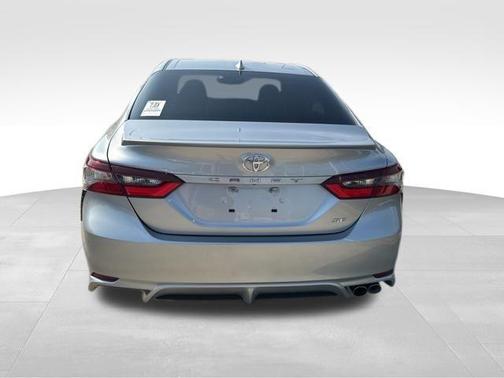 Celestial Silver Metallic 2024 Toyota Camry SE
