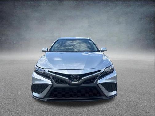 Celestial Silver Metallic 2024 Toyota Camry SE