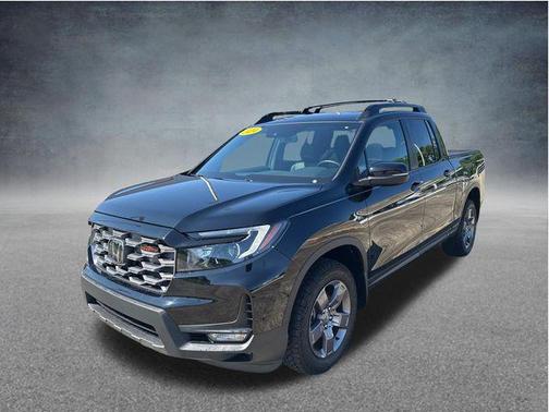 Crystal Black Pearl 2024 Honda Ridgeline TrailSport