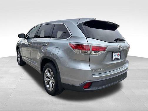 2015 Toyota Highlander LE