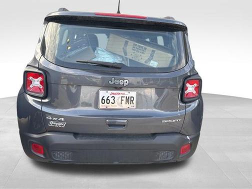Graphite Gray 2022 Jeep Renegade Sport