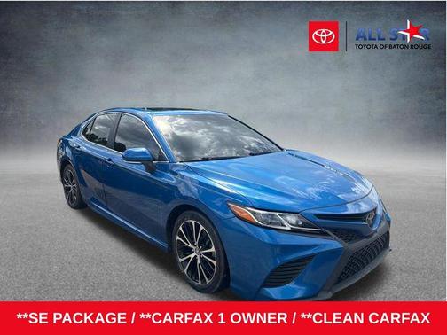 Blue Streak Metallic 2018 Toyota Camry SE
